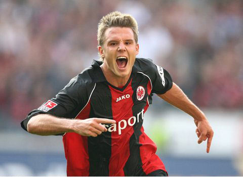 边路冲击 边路冲击